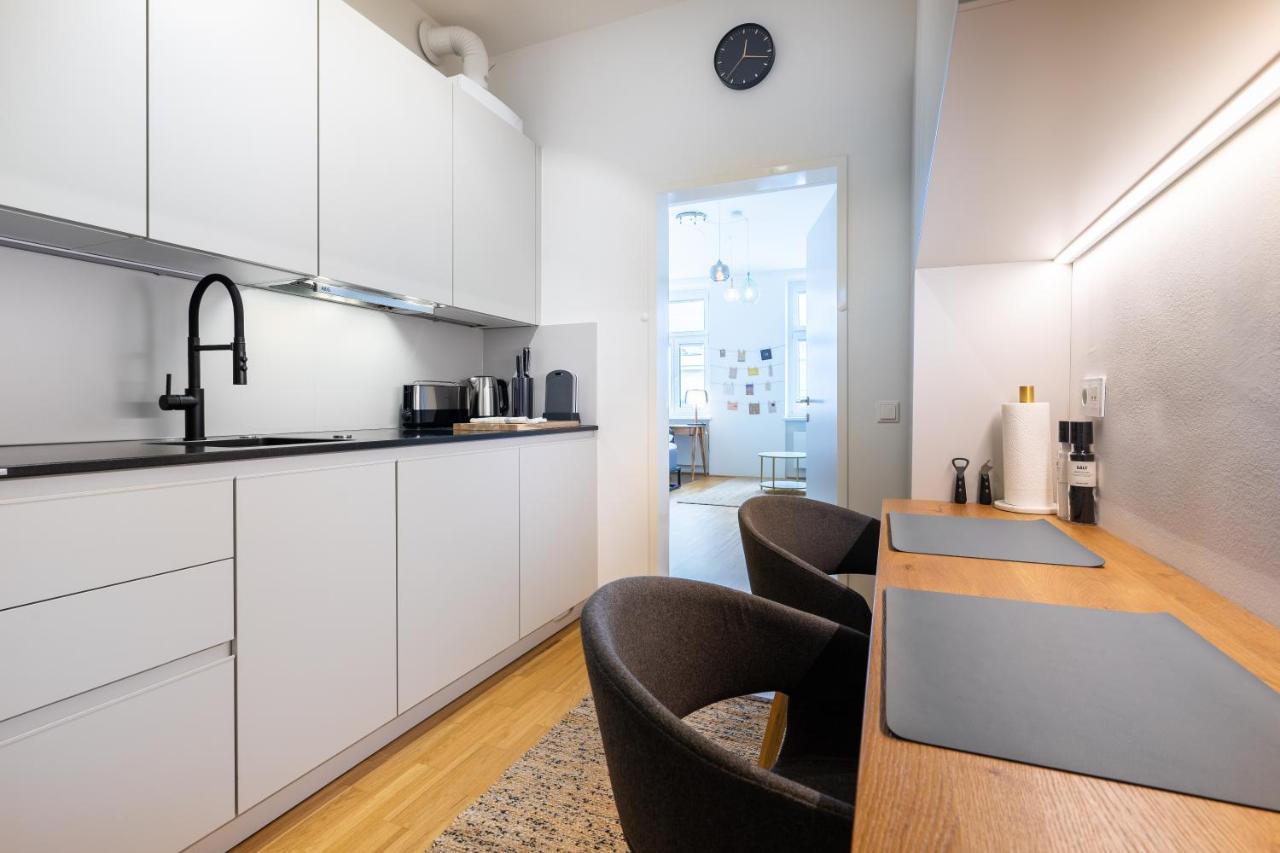 Central Vienna Studio La Dolce Vita Buitenkant foto